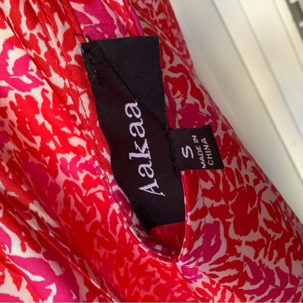NWOT Vici RUBY FLORAL SATIN SLIP MIDI DRESS - Picture 11 of 16